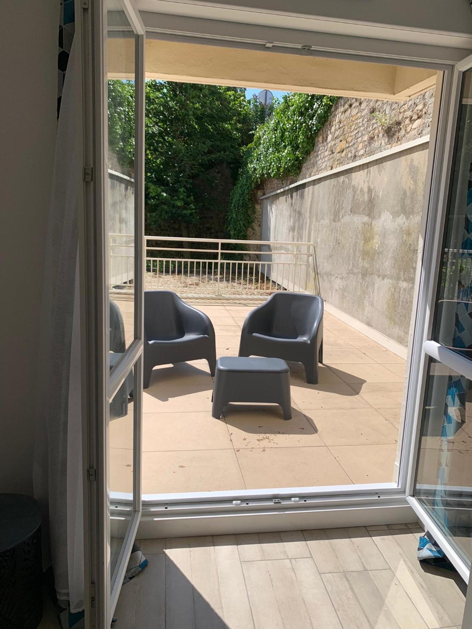 La Grande Terrasse, Appartement Rez-De-Jardin ก็อง ภายนอก รูปภาพ